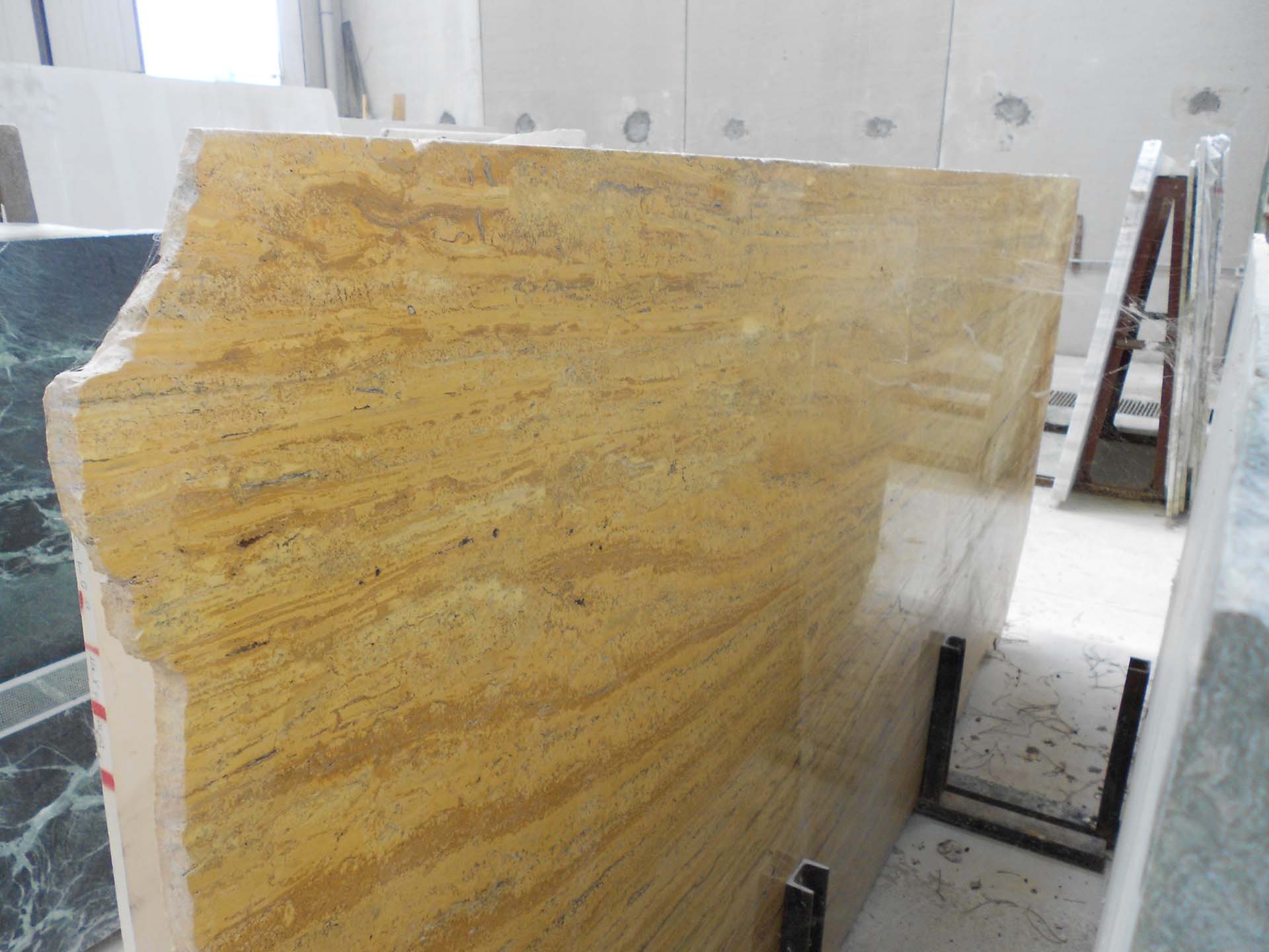 travertino giallo